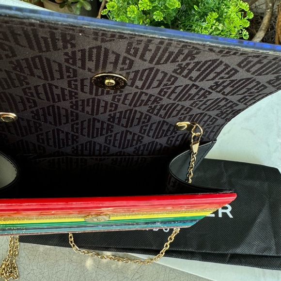 KURT GEIGER LONDON PARTY CLUTCH BAG new with dust bag rainbow paneled pe… - Picture 11 of 11